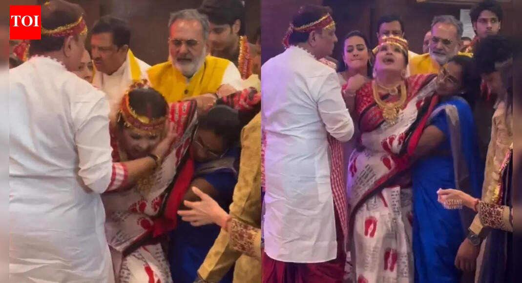 Sudha Chandran gets soaked into divine energy, gets overwhelmed by emotions as she cries her heart out, bites someone, dances at ‘Mata Ki Chowki’ – WATCH VIDEO