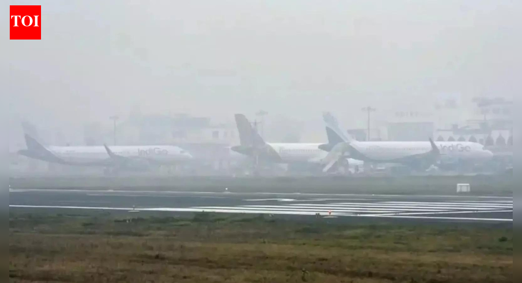 2 flights circle fog-hit Lucknow 28 times in 2 days, fail to land; returns to IGI airport | India News