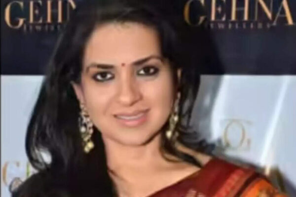 . Shiv Sena leader Shaina NC launched a scathing attack on Shiv Sena (UBT) leader Aaditya Thackeray, accusing him of possessing “regressive thoughts”. Speaking to ANI, Shaina NC said, “Aaditya Thackeray inducted Rashid Mamu. Aaditya Thackeray joined Umar Khalid at the Gateway protest. They are plotting to turn Mumbai into Mamdani, but we will never let that happen. We are here for progressive politics. They are here for regressive thoughts and comments.”Meanwhile, Aaditya Thackeray hit back at the Mahayuti government in a post on X on Sunday, alleging attempts to “falsely steal credits” for the Mumbai coastal road and the installation of a statue of Shiv Sena founder Bal Thackeray. In his post, Aaditya Thackeray said, “Looking at these shameless ones, you realise how much of a fraud someone can be. Just like they’re falsely trying to steal credit for the Coastal Road, today they’ve put up a hoarding claiming that the revered Hindu heart-emperor Balasaheb Thackeray’s statue was also installed by these frauds.”He further stated, “The location of the statue, its design–these were decided by Uddhavsaheb, it was installed by Uddhavsaheb, and even the fee was paid by Uddhavsaheb!”Continuing his attack, Aaditya Thackeray added, “But a thief is a thief. They can never go straight. In ‘Mindhechya’ mirror, do they even see their own face, or is that stolen too?”Aaditya Thackeray’s remarks were aimed at the ruling Mahayuti government amid ongoing political sparring between the rival Shiv Sena factions in Maharashtra.Earlier, Shiv Sena (UBT) chief Uddhav Thackeray and Maharashtra Navnirman Sena (MNS) chief Raj Thackeray on Sunday unveiled their joint manifesto, ‘Vachan Nama’, for the upcoming Brihanmumbai Municipal Corporation (BMC) elections. The manifesto’s cover prominently featured a photograph of the Thackeray brothers alongside Shiv Sena founder Balasaheb Thackeray.The Shiv Sena (UBT)-MNS alliance pledged to provide affordable housing and strengthen infrastructure across healthcare, public transport, and education sectors.This came after Maharashtra Chief Minister Devendra Fadnavis criticised the opposition, saying that the Mahayuti will “teach a lesson” to those who care only about their self-interest.”We launched our BMC election campaign by breaking a coconut. This election will be a life-changing one for the people of Mumbai and for Mumbai itself. We have to teach a lesson to those who only care about their self-interest,” he said.Polling for 29 municipal corporation elections across the state, including Mumbai, Pune, and Pimpri-Chinchwad, will be held on January 15, with vote counting scheduled for January 16. End of ArticleFollow Us On Social MediaVideos”Sport Should Be Kept Apart From Politics” Tharoor On Mustafizur RowProbe Reveals Red Fort Blast Module Used ‘Ghost’ SIM Cards For Encrypted ChatsMatter Of Deep Concern: MEA Reacts To US Strikes On Venezuela, Urges Restraint’Lunatic Rulers’: Shashi Tharoor, Singhvi, Owaisi, Other Indian Leaders On US Strikes In VenezuelaIndian Army Raises Bhairav Special Force With Over One Lakh Drone Operatives For Modern WarfareCM Revanth Reddy’s Remarks In Telangana Assembly Sparks Row, BRS Slams ‘Filthy Language’‘If Trump Can Capture Maduro, Why Can’t Modi Bring Back 26/11 Mastermind From Pakistan’: Owaisi‘Avoid All Non-Essential Travel To Venezuela’: India Issues Advisory For Citizens After US Strikes”No Control Over Minority Violence In Bangladesh…”: Former Indian Envoy Slams Yunus Govt“Infamous For His Tour With Anti-National Propaganda”: BJP Rips Rahul Gandhi Over Vietnam Visit123Photostories9 colourful winter flowers for balcony garden that bloom in JanuaryKidney health: AIIMS Delhi neurologist shares 3 simple dietary tips to prevent kidney stones5 strength training myths that stop women from lifting weightsHormonal burnout: When ‘just push through’ stops workingPCOS beyond periods: How it affects mental health and metabolismMood fixes to outsmart the Monday blues before 9 AM20 minutes visceral fat-burning exercise routine to try at home4 everyday foods that help babies learn to chew naturally10 cheapest markets in Mumbai for street shoppingBeyond the Birkin: 5 times Aishwarya Rai Bachchan proved the ‘Mom Bag’ is the ultimate luxury flex123Hot PicksUS strikes VenezuelaVande Bharat Sleeper TrainPublic holidays January 2026Gold rate todayDelcy RodríguezVivek RamaswamyBank Holidays JanuaryTop TrendingSan Francisco 49ersBrittany MahomesNoah Lyles and Junelle Bromfield Net WorthWayne Gretzky Daughter Net WorthSidney Crosby LifestyleLeBron James vs Stephen Curry Net WorthTom BradyLeBron James WifeCam ThomasCharlie Kirk