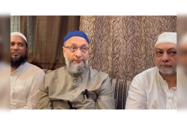 ISRO scientists will be amazed, mocks Owaisi on reports of UP govt’s “mobile on back” test to determine Bangladeshi All India Majlis-e-Ittehadul Muslimeen (AIMIM) national president Asaduddin Owaisi on has criticised the Yogi Adityanath government in Uttar Pradesh, during a press conference held in Amravati.He referred to recent reports that claimed people’s identities were being determined through mobile phones. Owaisi said that the UP government should be “congratulated” for the new “invention” to determine whether a person is Bangladeshi by placing a mobile phone on their back.Owaisi sarcastically said that even leading scientists and ISRO would be surprised by this “technology.” He questioned whether citizenship and identity in India would now be determined by mobile phones. He said that such actions were not only ridiculous but also against both the law and the Constitution.Furthermore, Owaisi claimed that after a mosque, the administration has now taken bulldozer action against madrasas, which are being termed illegal, in Uttar Pradesh’s Sambhal district. He alleged that the government is acting arbitrarily in the name of bulldozer action and misusing the law.He alleged that the government is targeting a particular community and using the bulldozer as a political weapon. However, the administration says that the action is being taken only against illegal constructions and there is no discrimination against any community.The AIMIM chief alleged that such manoeuvres are creating an atmosphere of fear among the public and arbitrariness in the name of law and order. He demanded that the government adhere to constitutional and legal procedures on serious issues like identity and citizenship.He levelled serious allegations against the Modi government and the ruling parties regarding electoral politics. He stated that first, there was the issue of vote theft, and now candidates are being “stolen.” He alleged that in many places, candidates are being forced to withdraw their nominations through intimidation, threats, or bribery, which is a very dangerous trend for democracy.Owaisi said that if voters are not provided with a candidate of their choice, the very foundation of democracy will be weakened. He also said that this process directly violates the public’s right to vote, reducing elections to a mere formality.On the BMC elections, Owaisi said, “If elections are being held unopposed anywhere through intimidation, threats, or bribery, then it is a threat to our democracy.”Owaisi appealed to political parties to keep constitutional obligations and social harmony in mind when making statements on issues like elections and population.Owaisi raised several serious questions about the central government’s foreign policy and security strategy. He said that after the terrorist attack in Pahalgam, India took a tough stance and tightened its water-related agreements against Pakistan, but despite this, there was no hesitation in playing against Pakistan in international cricket tournaments. Calling this a “double standard,” Owaisi asked why normal relations are being pursued on the playing field while issuing strong statements on terrorism.Speaking on the Bangladesh issue, Owaisi said that a clear and transparent policy should be formulated regarding illegal Bangladeshi nationals living in India. Those living illegally should be deported through legal procedures, but the entire process should be in accordance with the Constitution and human values. He said that political stability in Bangladesh is crucial for the security and development of India, especially the northeastern states.Owaisi also said that increased strategic activities by China near the Bangladesh border and the presence of elements linked to Pakistan’s intelligence agency are matters of concern. He stressed that these issues should be viewed not merely from a political perspective but in the broader context of national security. End of ArticleFollow Us On Social MediaVideos”Sport Should Be Kept Apart From Politics” Tharoor On Mustafizur RowProbe Reveals Red Fort Blast Module Used ‘Ghost’ SIM Cards For Encrypted ChatsMatter Of Deep Concern: MEA Reacts To US Strikes On Venezuela, Urges Restraint’Lunatic Rulers’: Shashi Tharoor, Singhvi, Owaisi, Other Indian Leaders On US Strikes In VenezuelaIndian Army Raises Bhairav Special Force With Over One Lakh Drone Operatives For Modern WarfareCM Revanth Reddy’s Remarks In Telangana Assembly Sparks Row, BRS Slams ‘Filthy Language’‘If Trump Can Capture Maduro, Why Can’t Modi Bring Back 26/11 Mastermind From Pakistan’: Owaisi‘Avoid All Non-Essential Travel To Venezuela’: India Issues Advisory For Citizens After US Strikes”No Control Over Minority Violence In Bangladesh…”: Former Indian Envoy Slams Yunus Govt“Infamous For His Tour With Anti-National Propaganda”: BJP Rips Rahul Gandhi Over Vietnam Visit123PhotostoriesHow to make viral chocolate strawberries using Indian ingredientsFirst Monday of the Year 2026: Worship Lord Shiva based on Your Birth NumberBaby names inspired by stability and grounding9 colourful winter flowers for balcony garden that bloom in JanuaryKidney health: AIIMS Delhi neurologist shares 3 simple dietary tips to prevent kidney stones5 strength training myths that stop women from lifting weightsHormonal burnout: When ‘just push through’ stops workingPCOS beyond periods: How it affects mental health and metabolismMood fixes to outsmart the Monday blues before 9 AM20 minutes visceral fat-burning exercise routine to try at home123Hot PicksUS strikes VenezuelaVande Bharat Sleeper TrainPublic holidays January 2026Gold rate todayDelcy RodríguezVivek RamaswamyBank Holidays JanuaryTop TrendingSan Francisco 49ersBrittany MahomesNoah Lyles and Junelle Bromfield Net WorthWayne Gretzky Daughter Net WorthSidney Crosby LifestyleLeBron James vs Stephen Curry Net WorthTom BradyLeBron James WifeCam ThomasCharlie Kirk