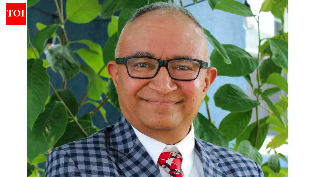 Indian American tech executive Pulkit Desai takes oath as mayor of New Jersey township | World News