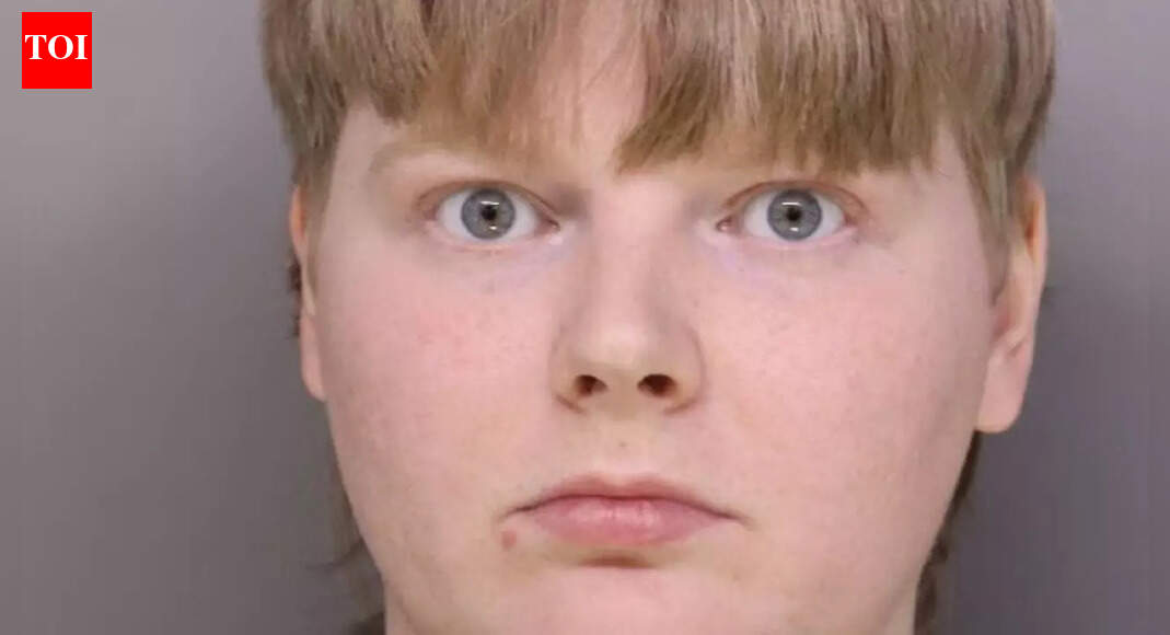 Who is William DeFoor? ‘Crazy’ man arrested for attacking JD Vance’s home