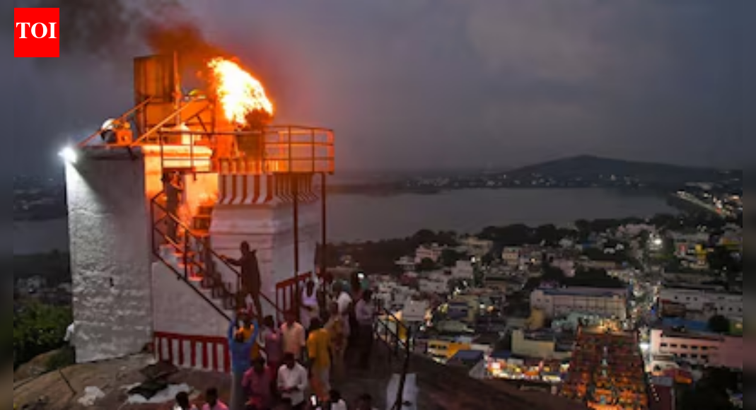 ‘Wakf has no locus standi’: Madras HC upholds order of single bench to light deepam at the deepathoon atop Thiruparankundram hill