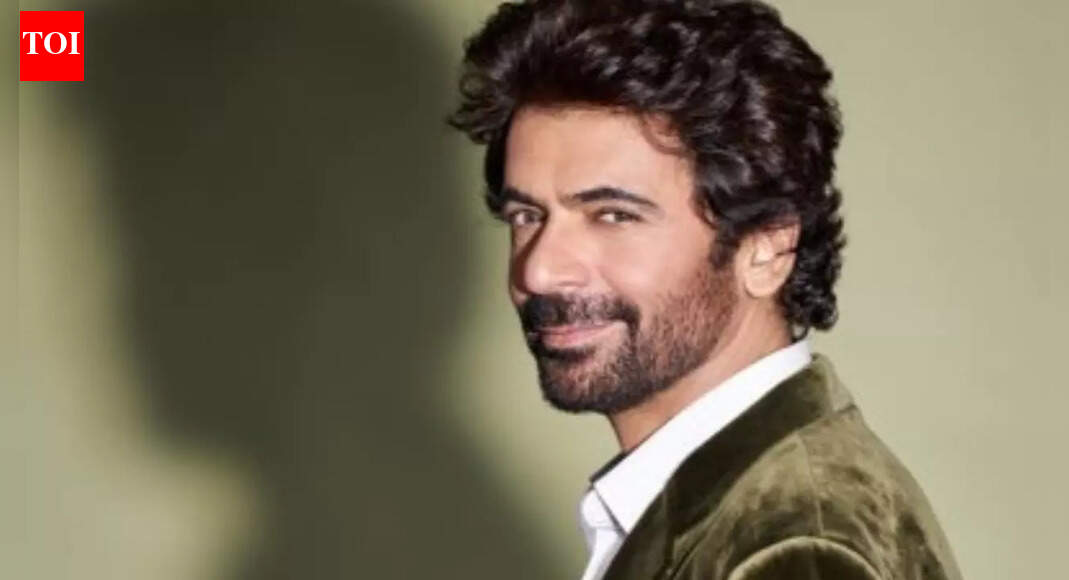 Sunil Grover’s 19/20 Aamir Khan: Netizens call ‘The Great Indian Kapil Show 4’ actor ‘Chameleon’ and ask, ‘Is there anything you CANNOT do?’