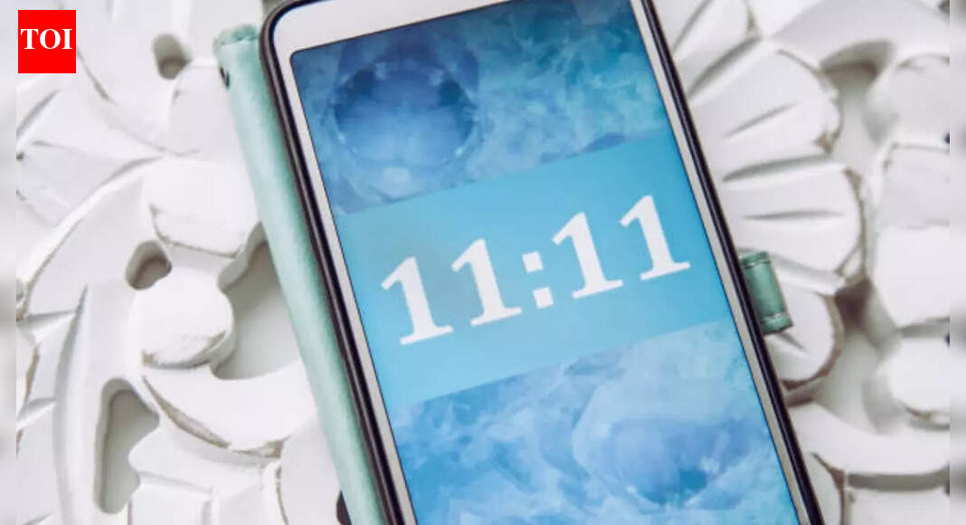 Angel numbers that indicate divine protection |