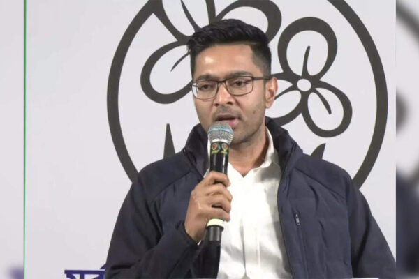 Chopper clearance row: Abhishek Banerjee ‘borrows’ CM Hemant Soren’s aircraft; slams BJP ‘tricks’ | India News