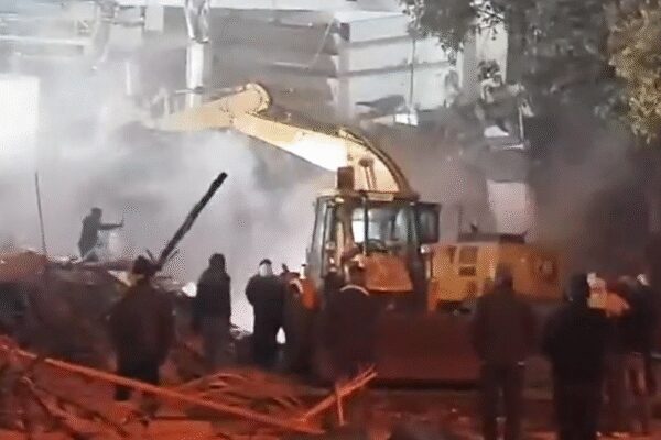 Delhi demolition drive: MCD carries out action near Faiz-e-Elahi mosque following HC order; 5 cops injured in stone pelting