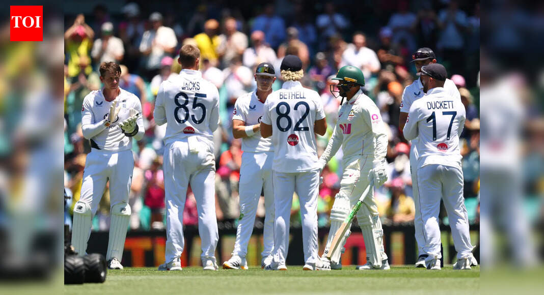 Farewell on Top: Australia seal 4–1 Ashes triumph as Usman Khawaja bows out in style at the SCG | Cricket News