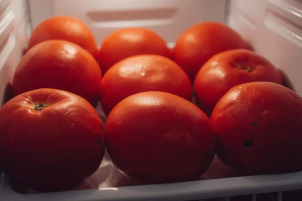 You should never store tomatoes in the fridge and reason might surprise you |