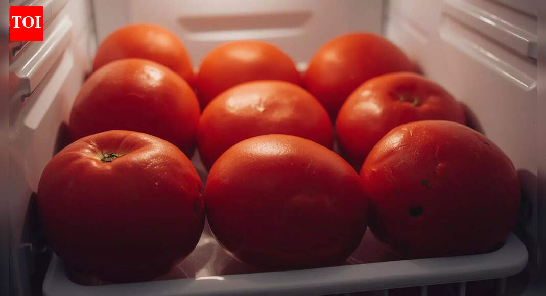 You should never store tomatoes in the fridge and reason might surprise you |