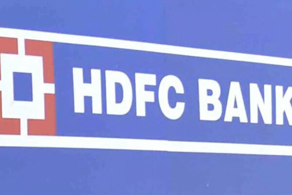 HDFC Bank shares slide: Stock down 4 per cent ahead of Q3 results — what experts have to say