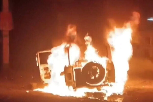 Bihar: SUV rams multiple vehicles near Gola Road in Patna, 4 injured; locals set car ablaze