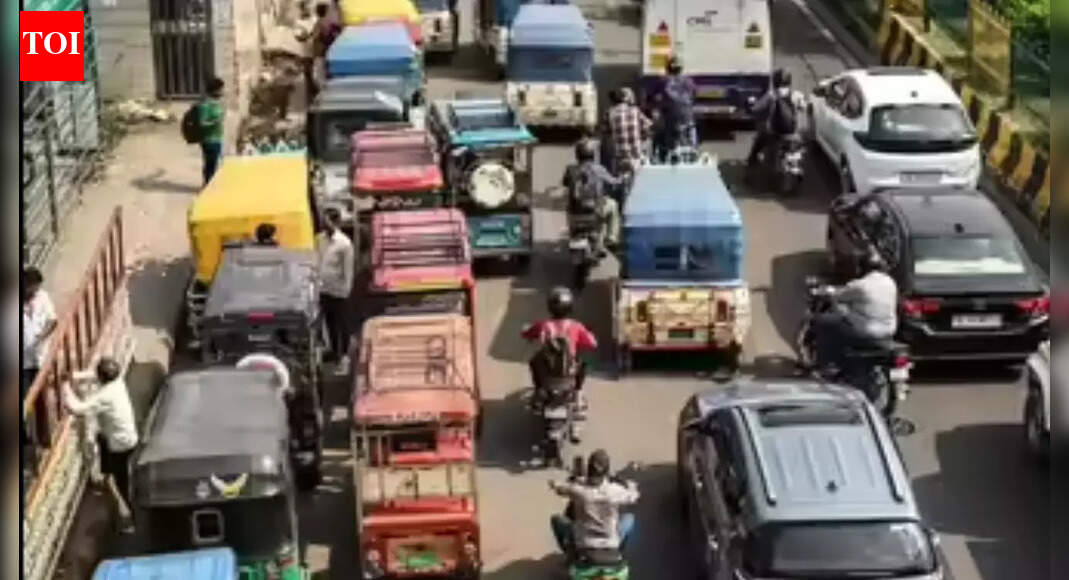 MoRTH makes AVAS mandatory for these EVs: Dates, tech explained