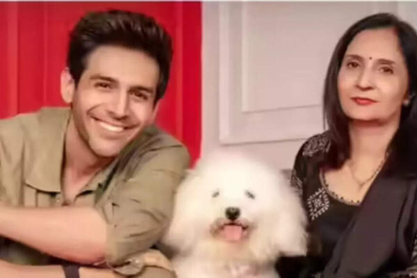 Throwback to Kartik Aaryan’s mom’s savage dig at his notorious dating rumors, saying ‘Kis kis ka nam loge’ upon being asked to name his girlfriend