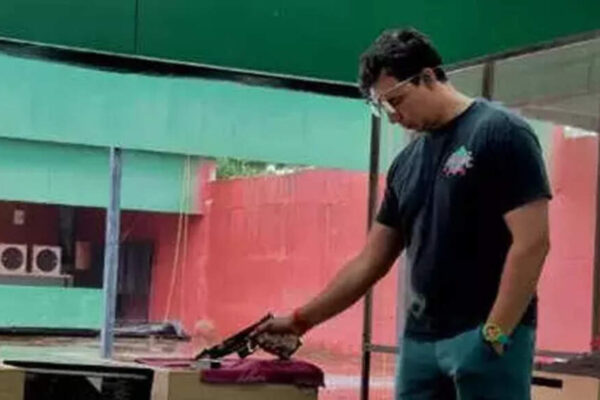 Teen shooter accuses national coach of rape in Surajkund hotel, Pocso case filed | More sports News