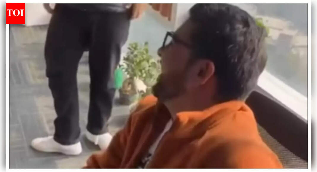 Manager brings food, but forgets laptop at home during office ‘potluck’, team shares hilarious reaction; internet calls him ‘jackpot manager’