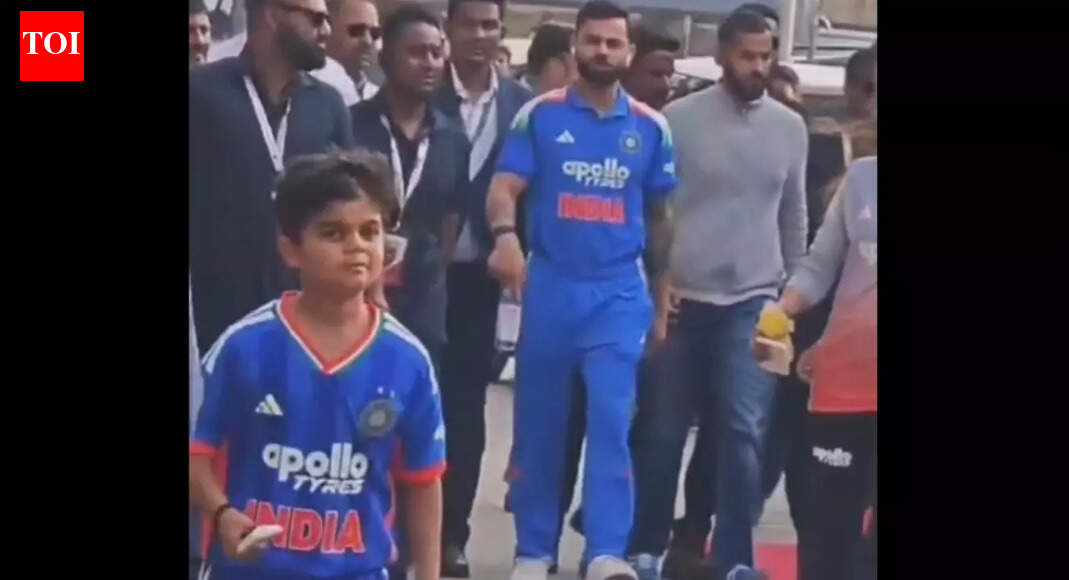Virat Kohli signs autographs for his ‘mini-me’; fans joke ‘Yeh Akaay Kohli nahi hai?’