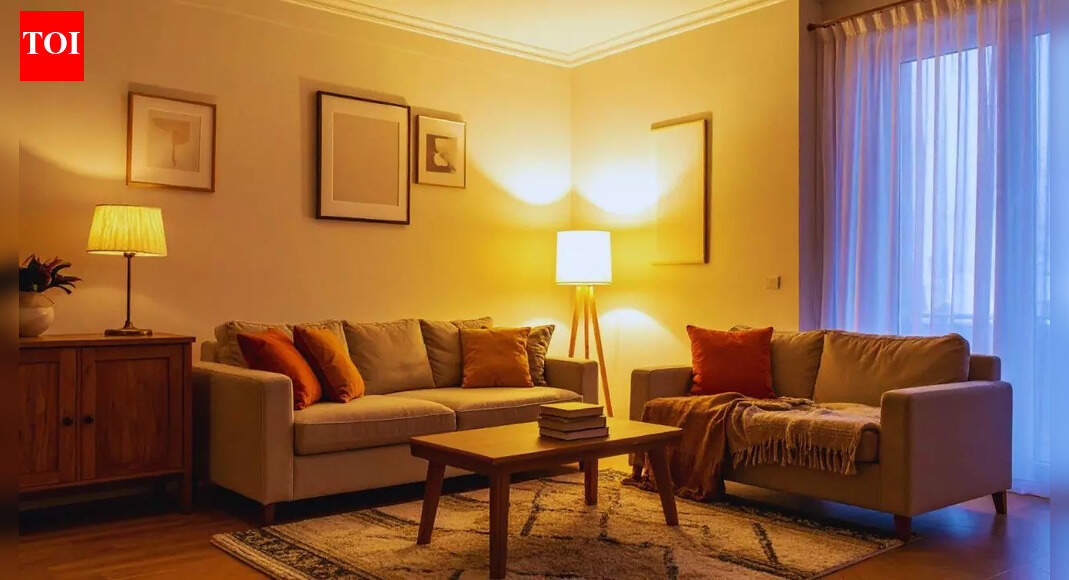 Home interior transition: Expert tips on how to make your home celebrate winter |