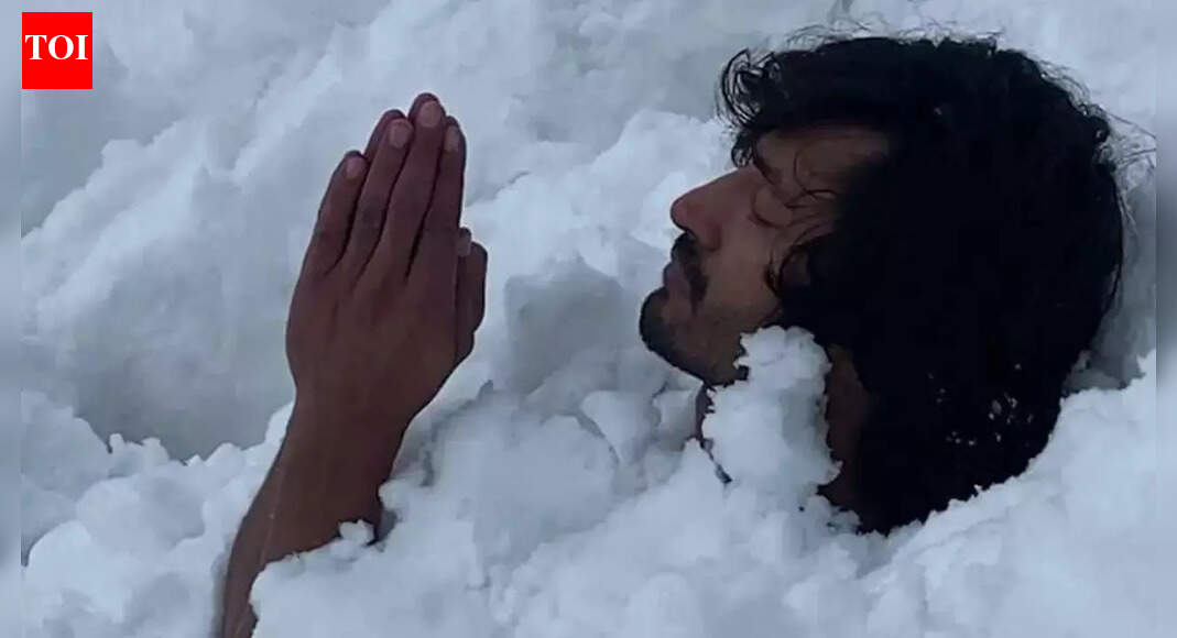 Vidyut Jammwal leaves the internet shocked as burries himself in snow, goes nude to climb a tree: ‘Sahaja means returning to a state of natural ease and instinct’