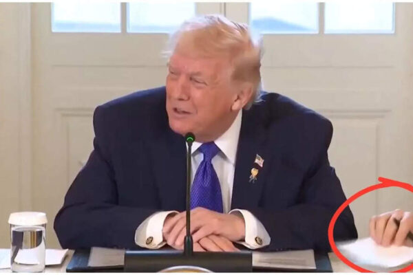Behind the scenes goes public: Trump reads Marco Rubio’s note during oil executives’ meeting — what was written in it?
