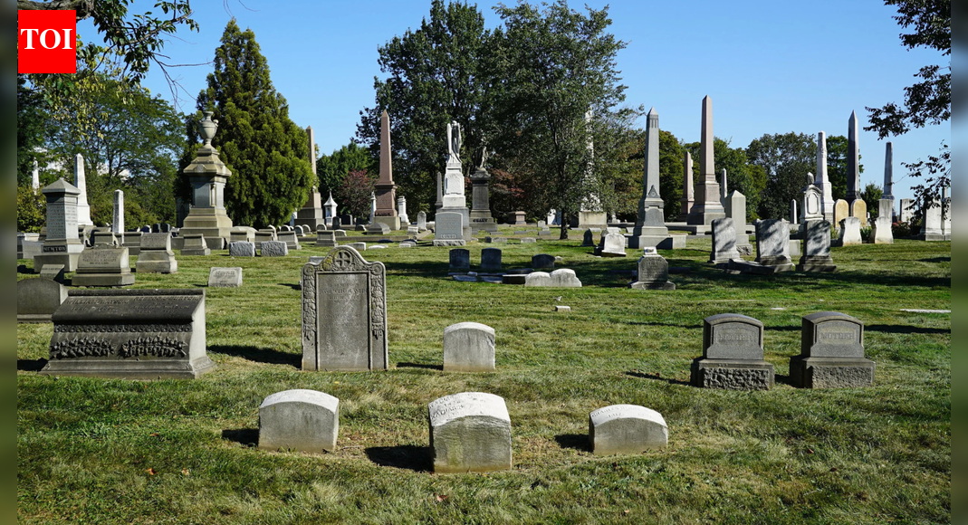 Man found with 100 human skulls and mummified bodies in Pennsylvania grave robbery case