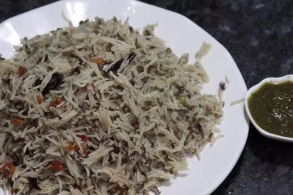 Makar Sankranti 2026: Urad dal khichdi recipe, traditional significance, key ingredients, and easy preparation steps