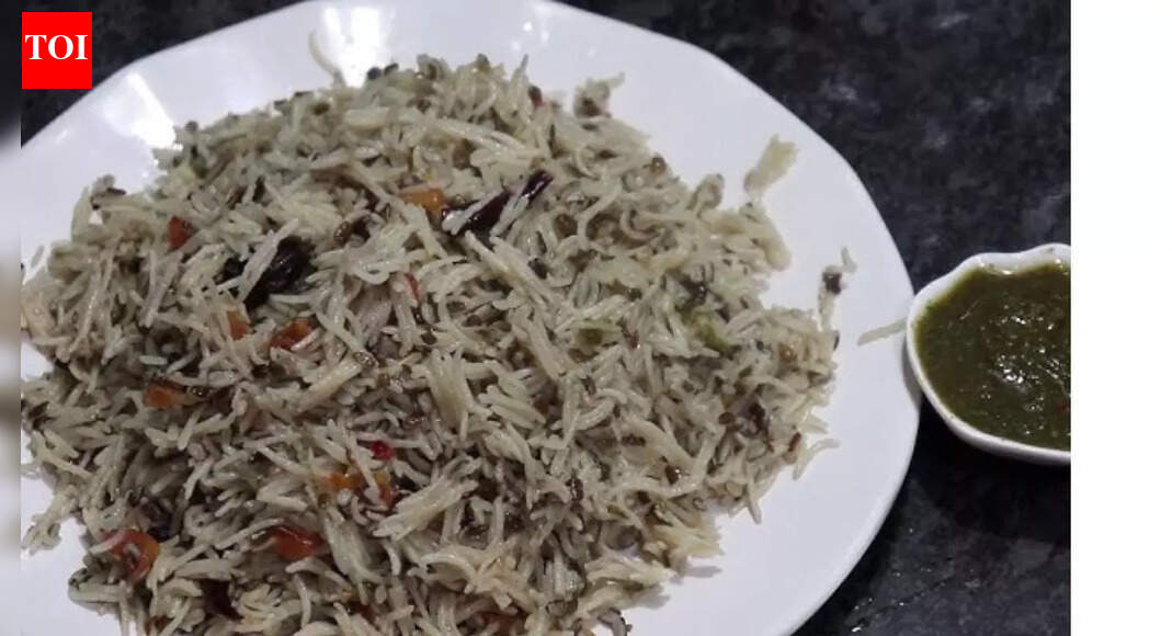 Makar Sankranti 2026: Urad dal khichdi recipe, traditional significance, key ingredients, and easy preparation steps