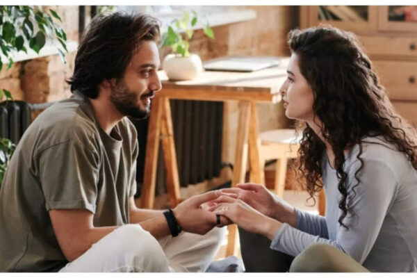 Love gossiping with your partner? Here’s why it is actually good for your relationship