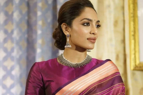 Sobhita Dhulipala’s most graceful saree looks