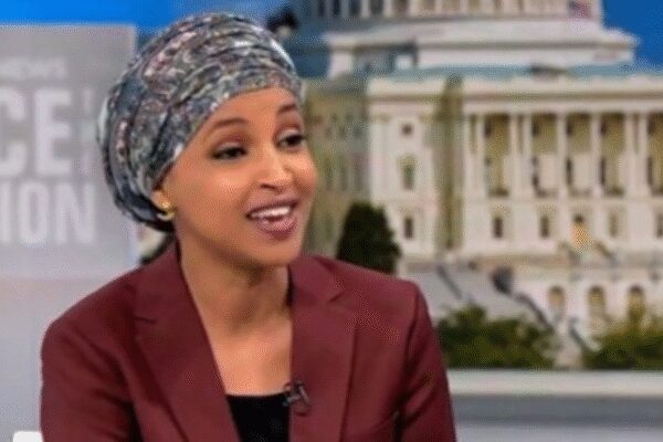 Ilhan Omar asks why ICE agent Jonathan Ross was in front of Renee Good’s moving car in Minneapolis