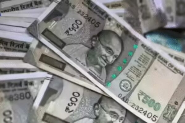 GST inspector named in Rs 100 cr evasion scam