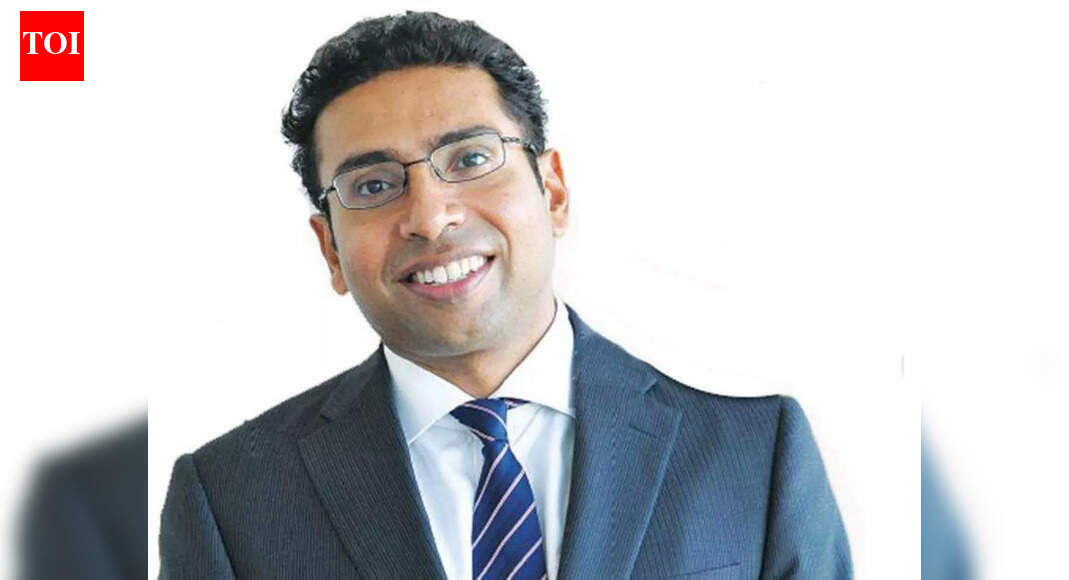 Is the era of salaried jobs ending? Here is why investor Saurabh Mukherjea tells students to focus on AI-resistant skills