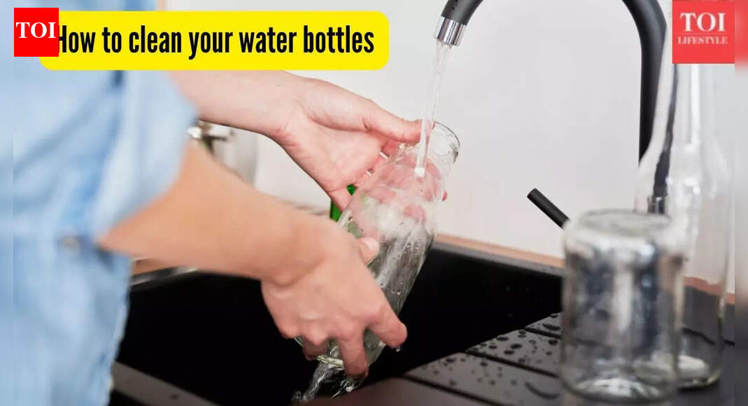 This is the most effective method of cleaning water bottles; no it’s not soap water!
