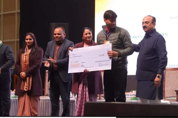 Education must be free from political considerations, says Delhi Minister Sood | India News