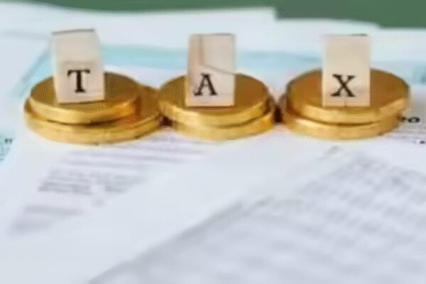 Gross direct tax kitty up 4%, refunds down 17%