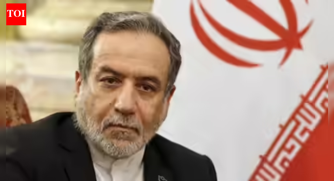 Iran is prepared for war but ready to negotiate, says foreign minister