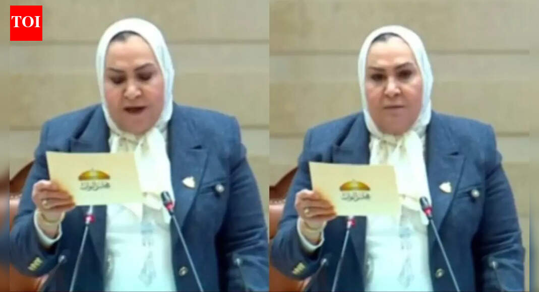 Who is Abla El Hawary, Egypt’s first woman to lead parliamentary proceedings in 160 years?