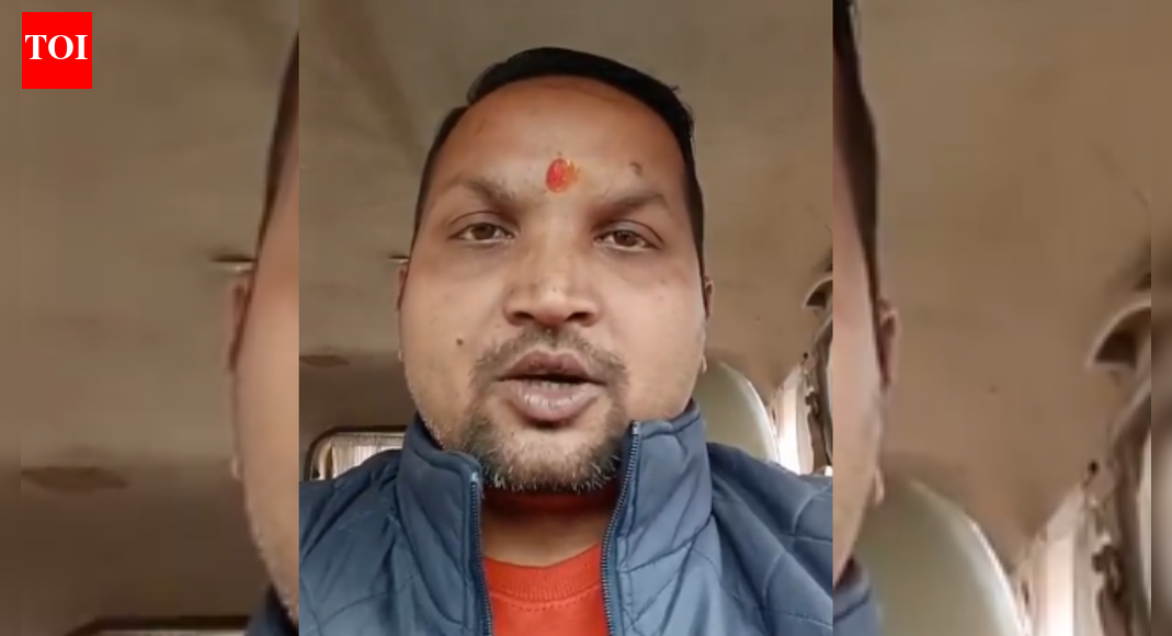 ‘Mujhe maar kar dikhao’: Bajrang Dal member faces FIR for threatening to burn police station in UP; apologises later