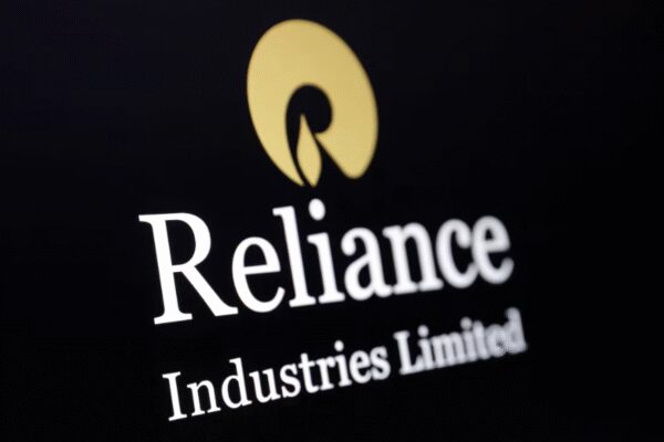 Rs 1.4 lakh crore wiped off! RIL falls 7% this year — What’s ahead for Reliance Industries share price?