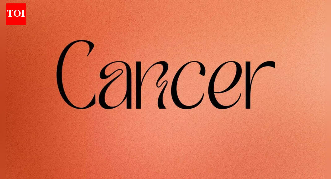 Cancer Horoscope Today, January 15, 2026: Financial opportunities arise through wise speculation