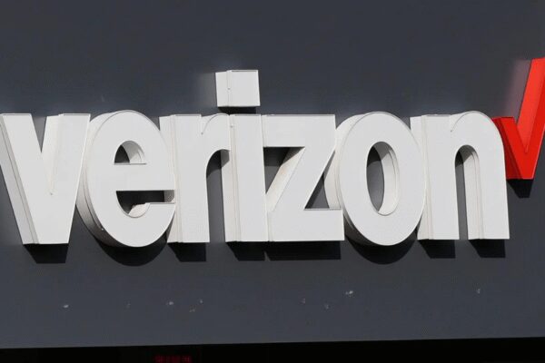 Verizon outage disrupts services across US: Mobile, data users hit; tens of thousands report ‘SOS’ mode