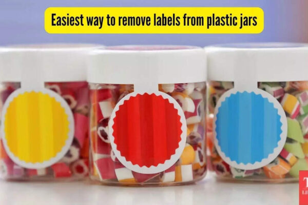 This is the easiest way to remove labels from your plastic containers |