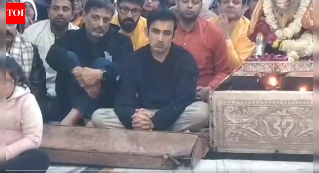 Watch: Gautam Gambhir seeks divine blessings at Mahakaleshwar Temple ahead of India–New Zealand ODI decider