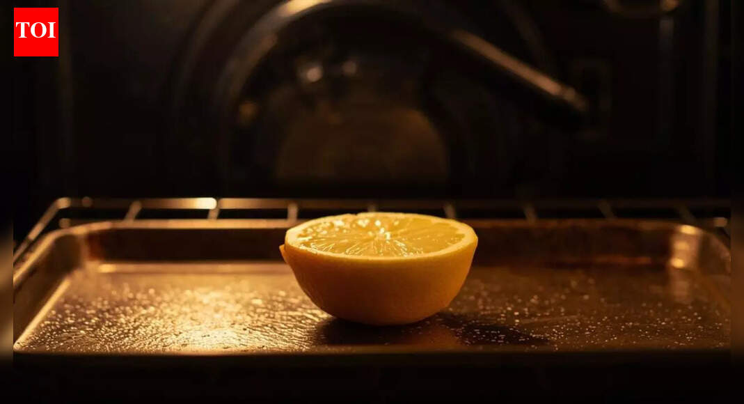 This simple ‘lemon trick’ can remove bad smells from your oven without chemicals |