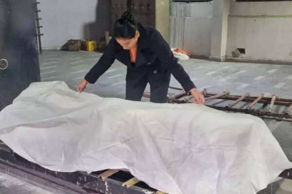‘My brother’s death changed everything’: The story of 30-year old Pooja Sharma who has cremated 4000 unclaimed dead bodies |