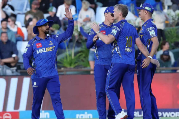MI Cape Town stay alive with gritty win over Sunrisers Eastern Cape