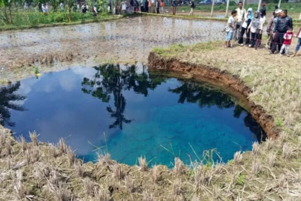 Villagers drank sinkhole water as a ‘miracle cure’, until officials found dangerous bacteria | World News