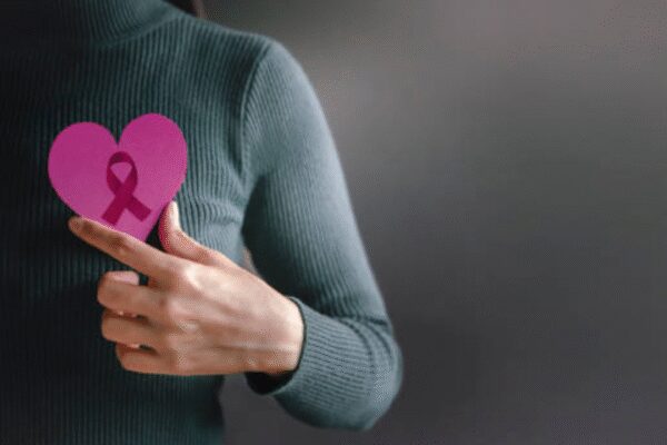 UK study shows ctDNA blood test can predict how advanced breast cancer patients will respond to therapy: Doctor explains what it is