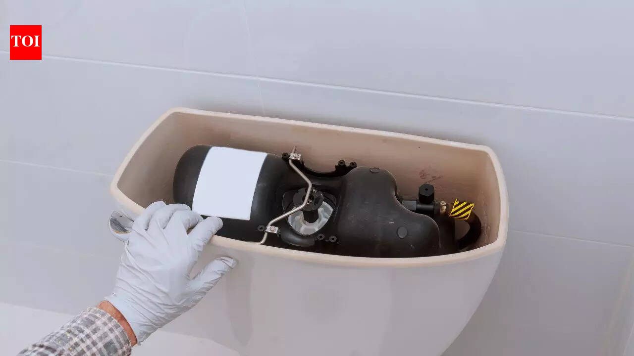 Your toilet smells or flushes poorly? This hidden area could be the reason; here’s how to clean it without harsh chemicals |