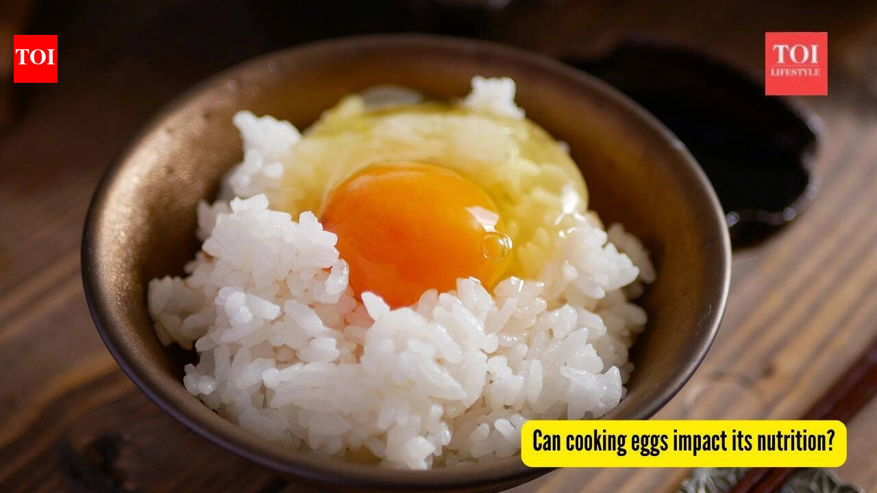 Are raw eggs safe to eat? Can overcooking destroy nutrients and taste? Expert tips on how to consume and handle them |